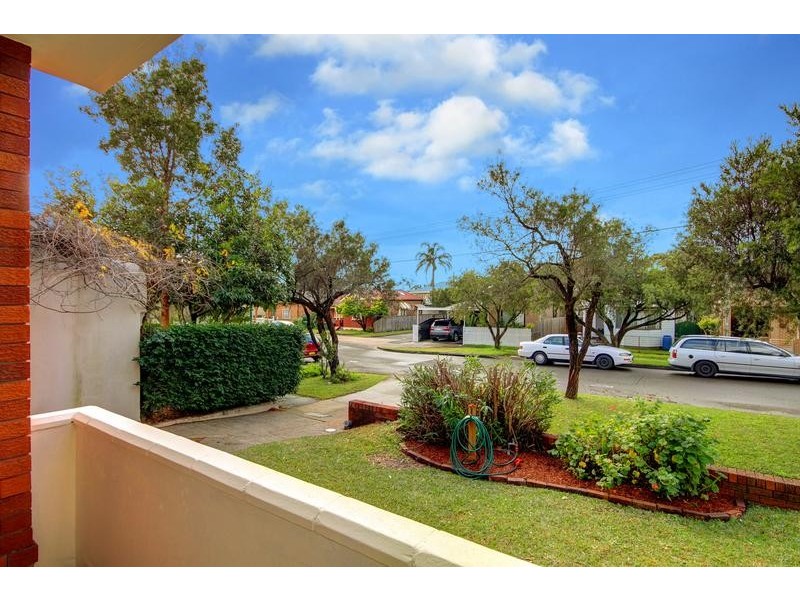 10 Oxford Street, Belmore NSW 2192