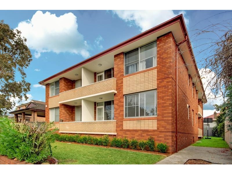 10 Oxford Street, Belmore NSW 2192