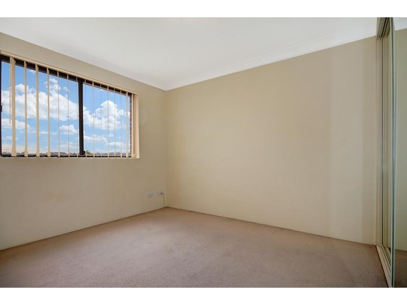 20/14 White Avenue, Bankstown NSW 2200