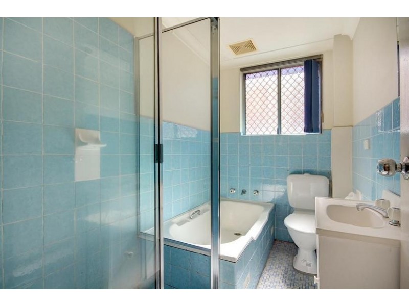 2/49 Knox Street, Belmore NSW 2192