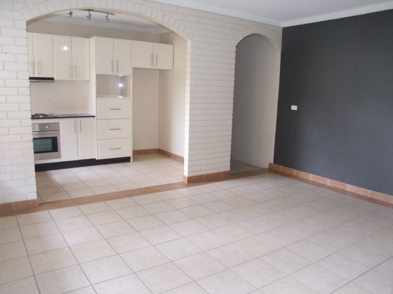 1/38-40 Flora Street, Roselands NSW 2196