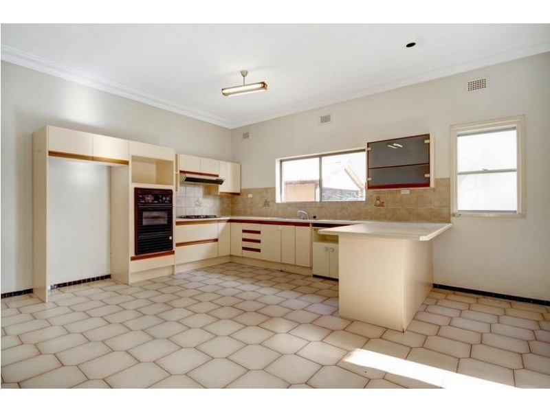 5 Wilson Avenue, Belmore NSW 2192