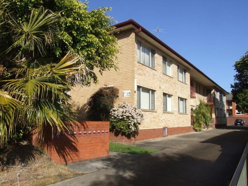 8/7 Anderson Street, Belmore NSW 2192