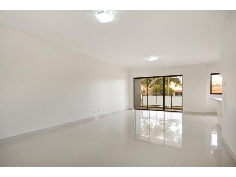 3/9-11 REGINALD AVENUE, Belmore NSW 2192