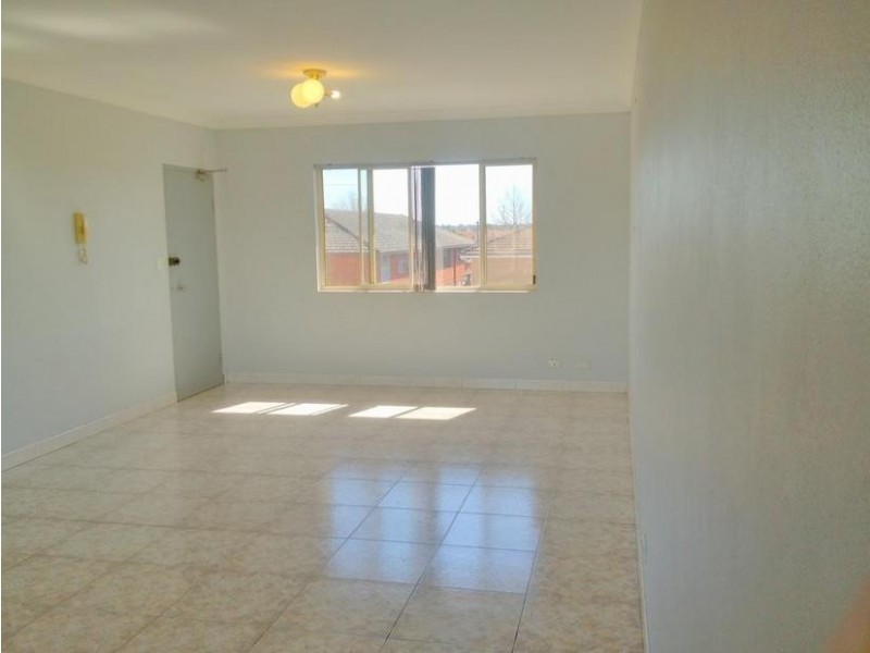 5/4 Park Street, Campsie NSW 2194