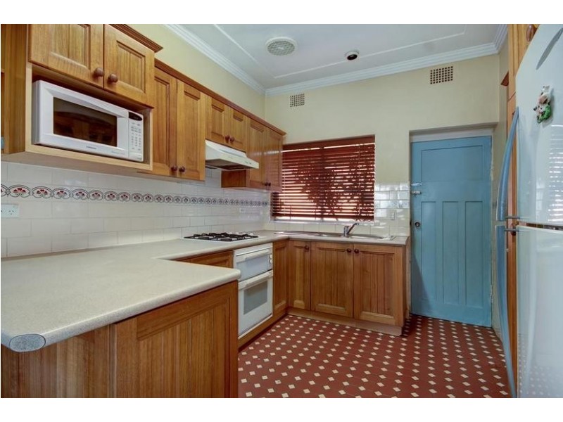 113 Chapel Street, Kingsgrove NSW 2208