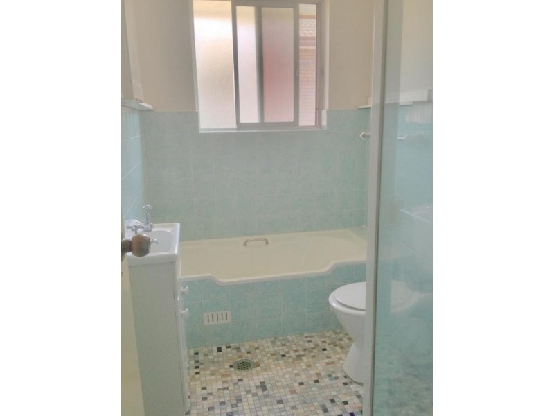 6/9 Allan Avenue, Belmore NSW 2192