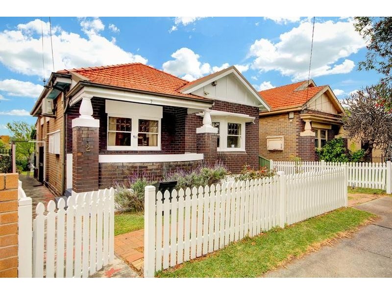 2 Kennedy Avenue, Belmore NSW 2192