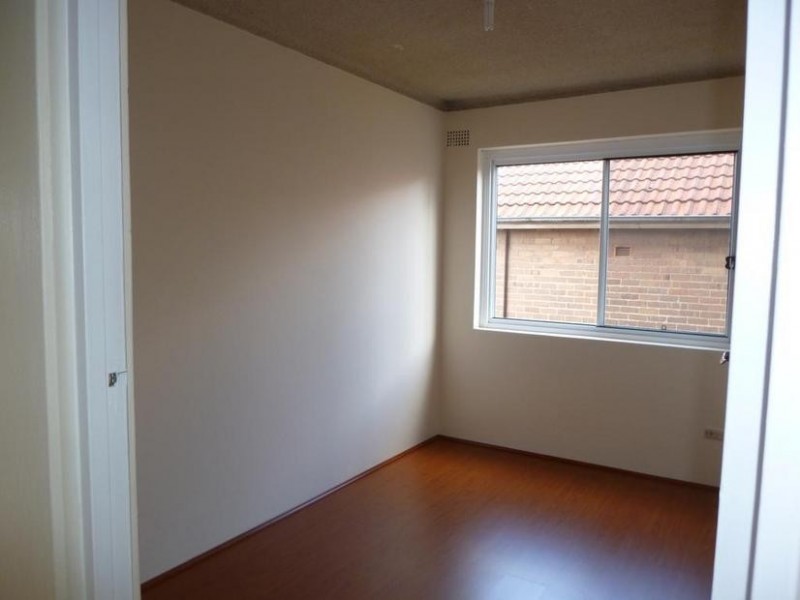 2/10 COLIN STREET, Lakemba NSW 2195