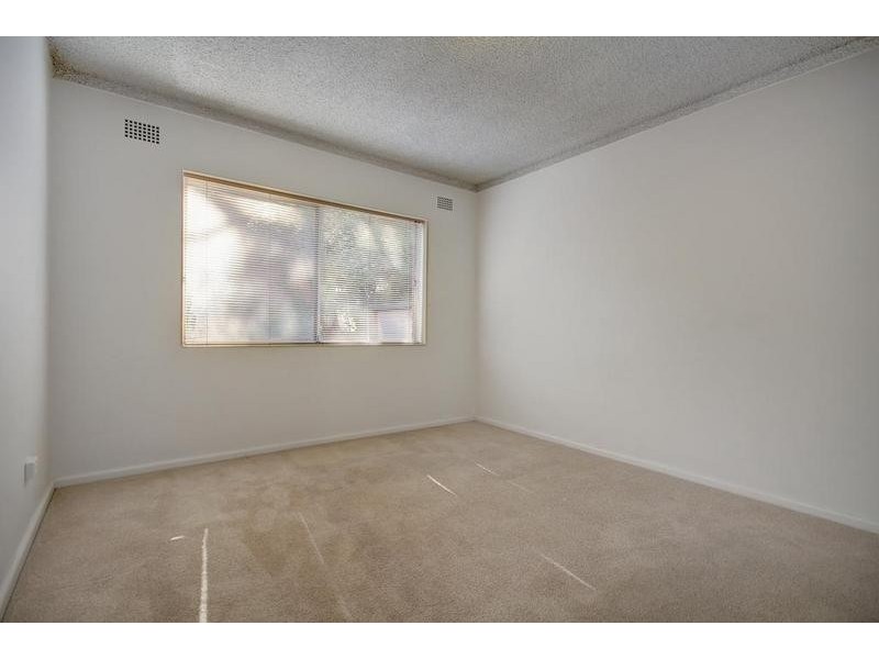 100 Leylands Parade, Belmore NSW 2192