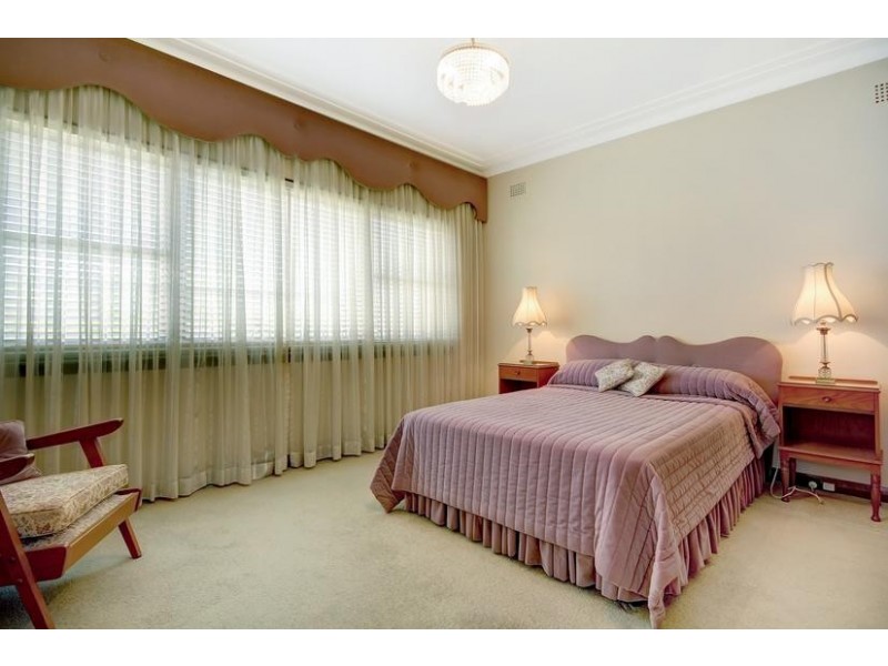 22 Redman Parade, Belmore NSW 2192