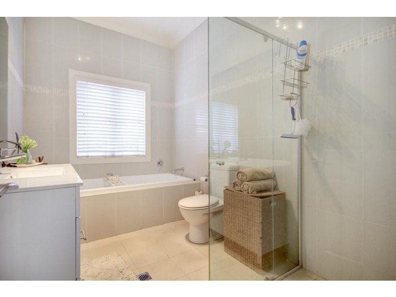 11 Cecilia Street, Belmore NSW 2192