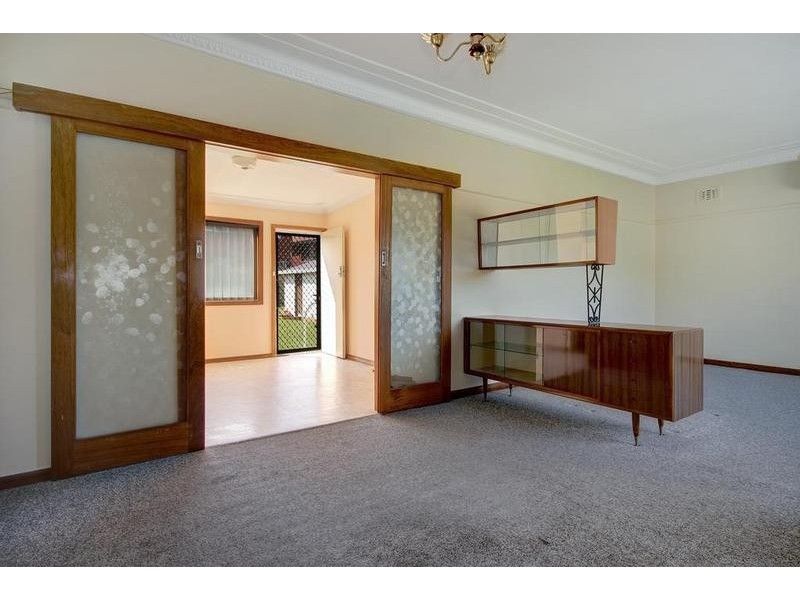 13 Myers Street, Roselands NSW 2196