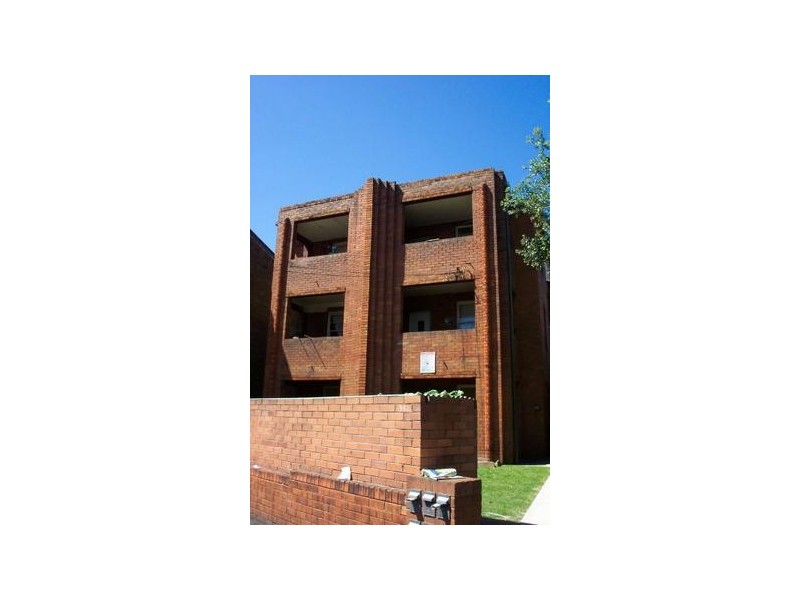 8/351 Beamish Street, Campsie NSW 2194