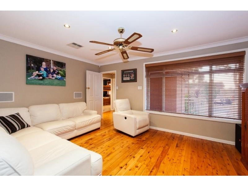 3 CRUCIE AVENUE, Bass Hill NSW 2197