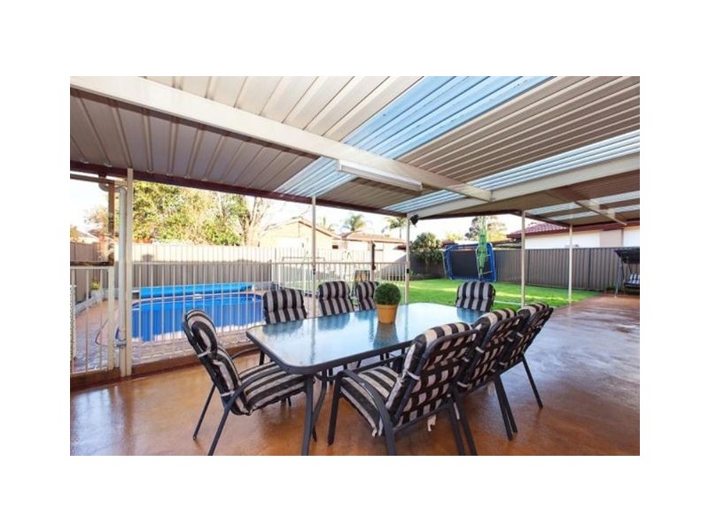 3 CRUCIE AVENUE, Bass Hill NSW 2197