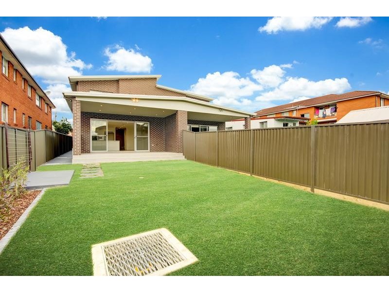 15 Yangoora Road, Belmore NSW 2192