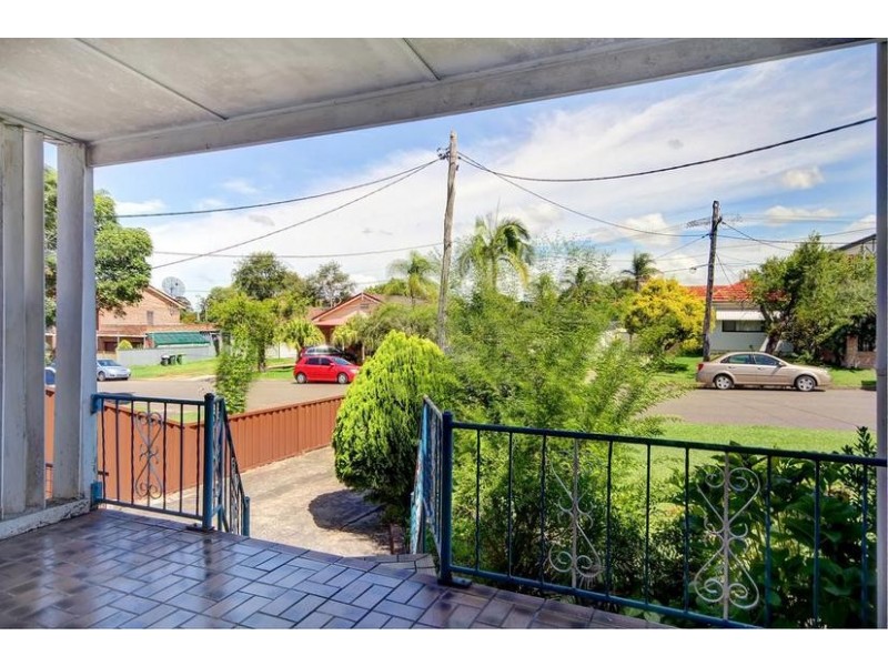 8 Valencia Street, Greenacre NSW 2190