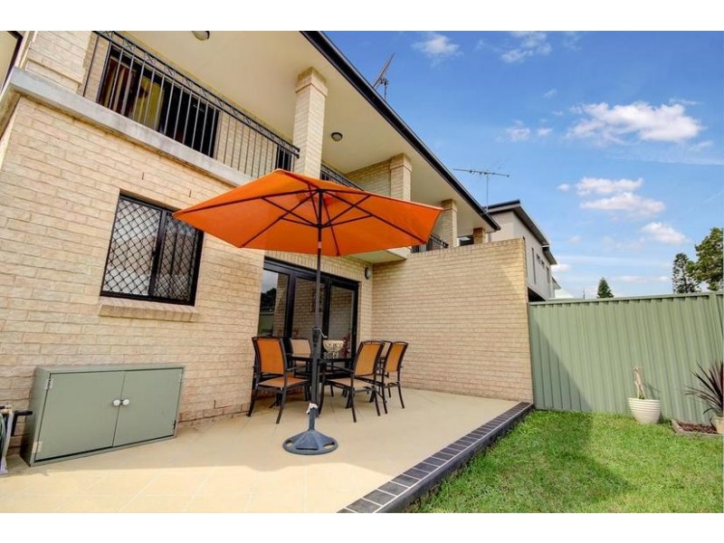 5 Mount Avenue, Roselands NSW 2196