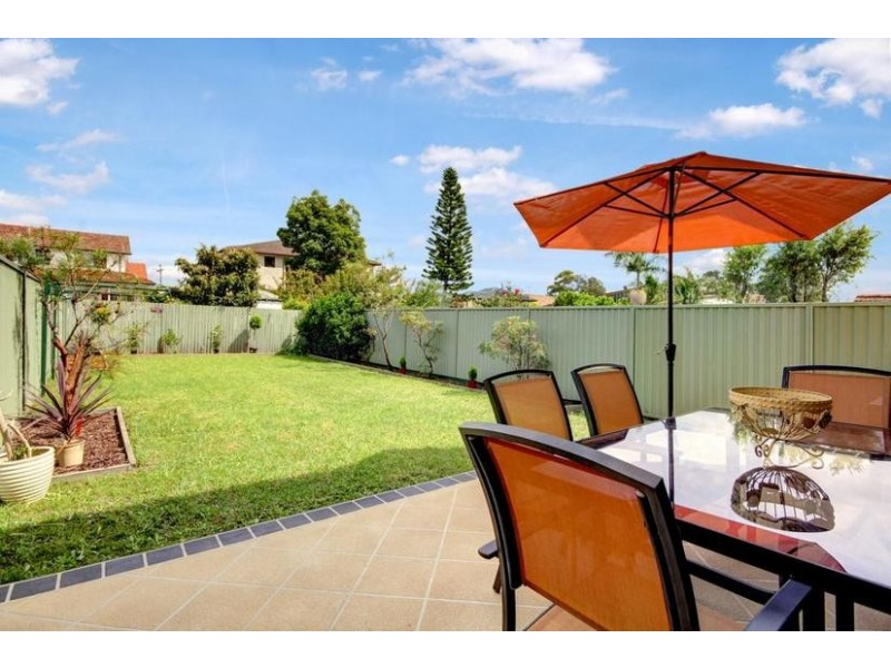 5 Mount Avenue, Roselands NSW 2196