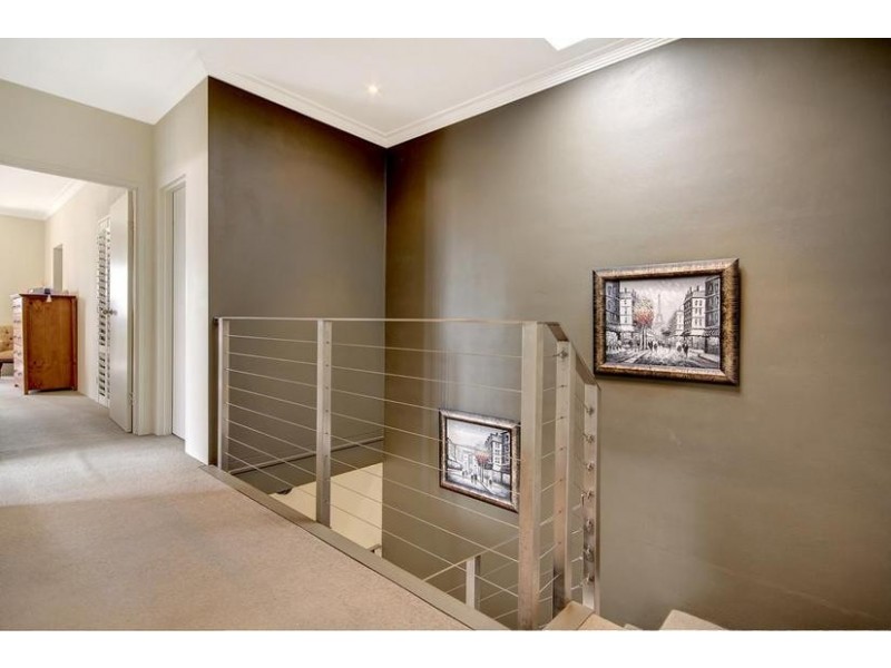 5 Mount Avenue, Roselands NSW 2196