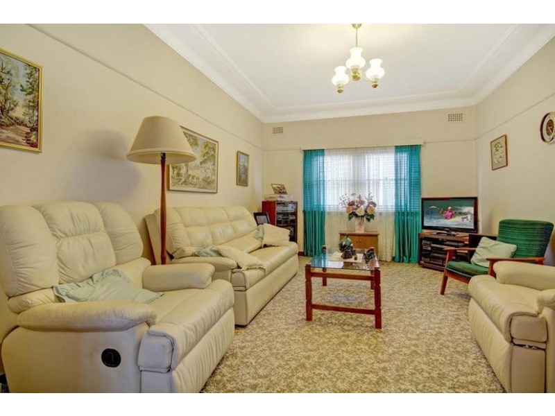 23 Wade Street, Campsie NSW 2194