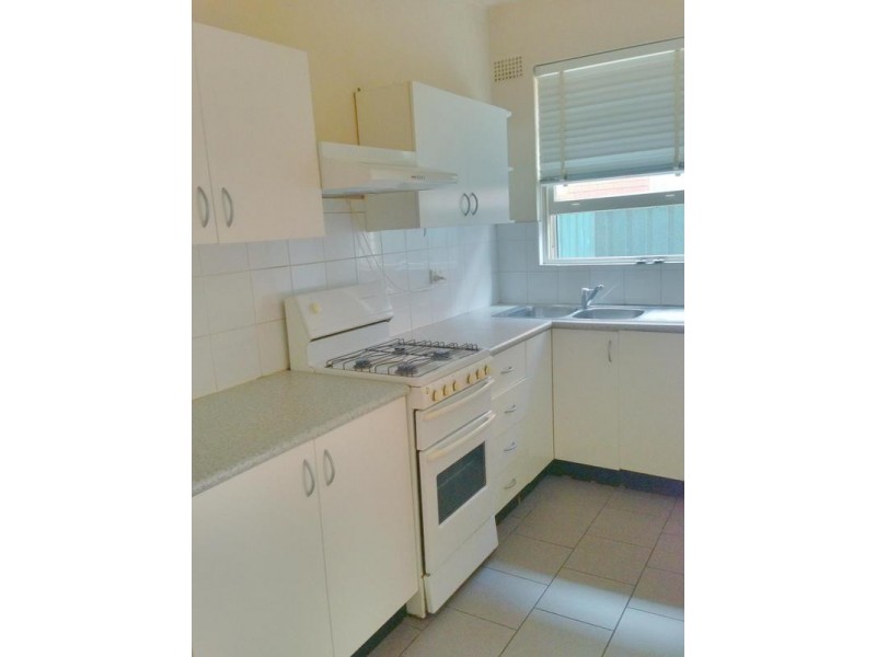 2/16 St Clair Street, Belmore NSW 2192