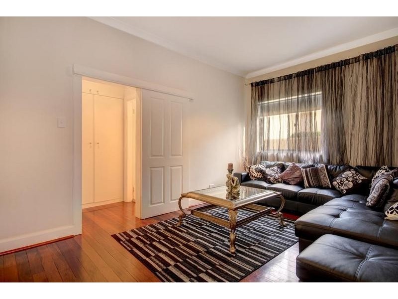 10 Redman Parade, Belmore NSW 2192