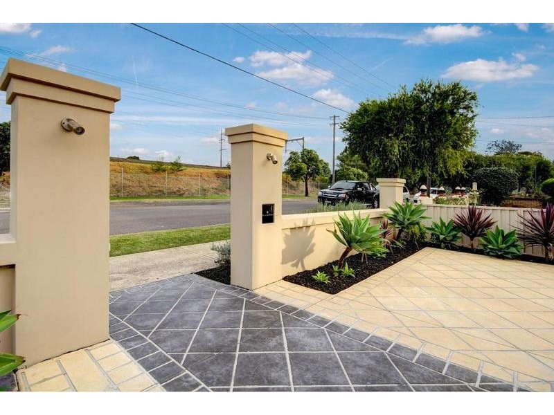 10 Redman Parade, Belmore NSW 2192