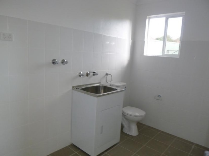 5 ENOGGERA, Beverly Hills NSW 2209