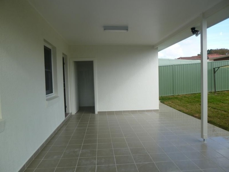 5 ENOGGERA, Beverly Hills NSW 2209