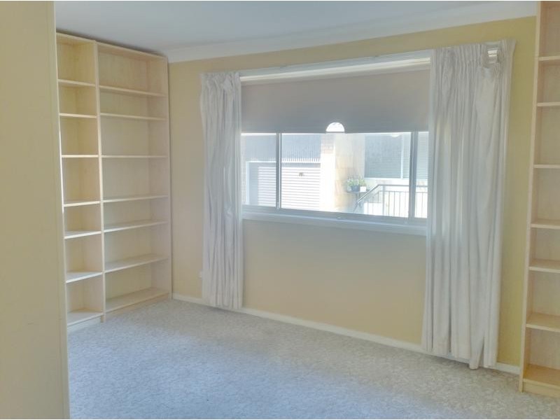 2/49 Lincoln, Belfield NSW 2191