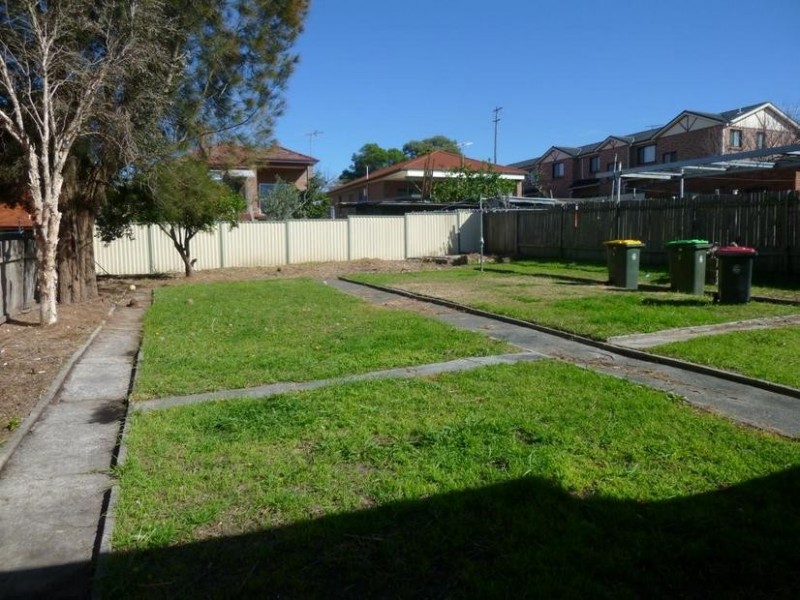 5 Park Street, Campsie NSW 2194