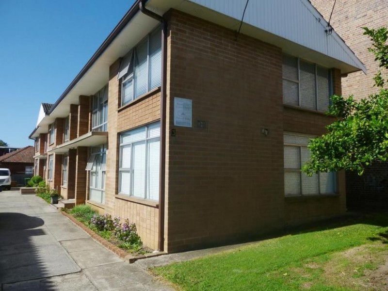 2/3 Knox Street, Belmore NSW 2192