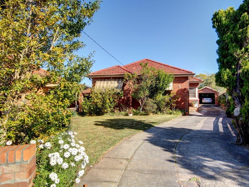 5 Pearl Avenue, Belmore NSW 2192