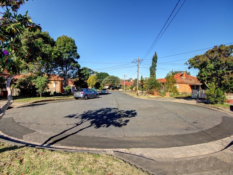 5 Pearl Avenue, Belmore NSW 2192