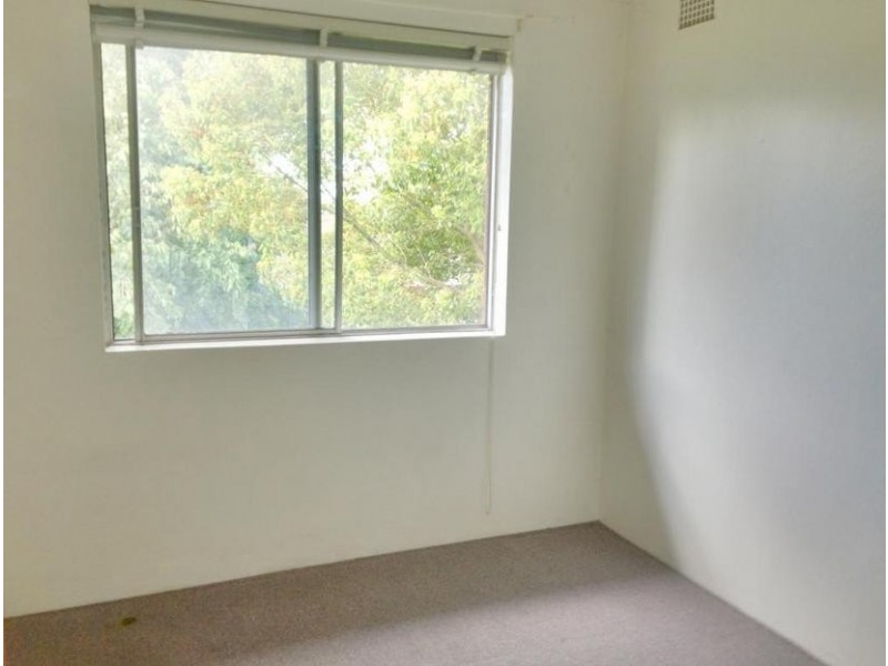 4/46 Stoddart Street, Roselands NSW 2196