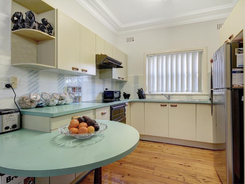 12 Paxton Avenue, Belmore NSW 2192