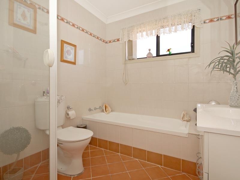 2/6 Lancelot Street, Punchbowl NSW 2196