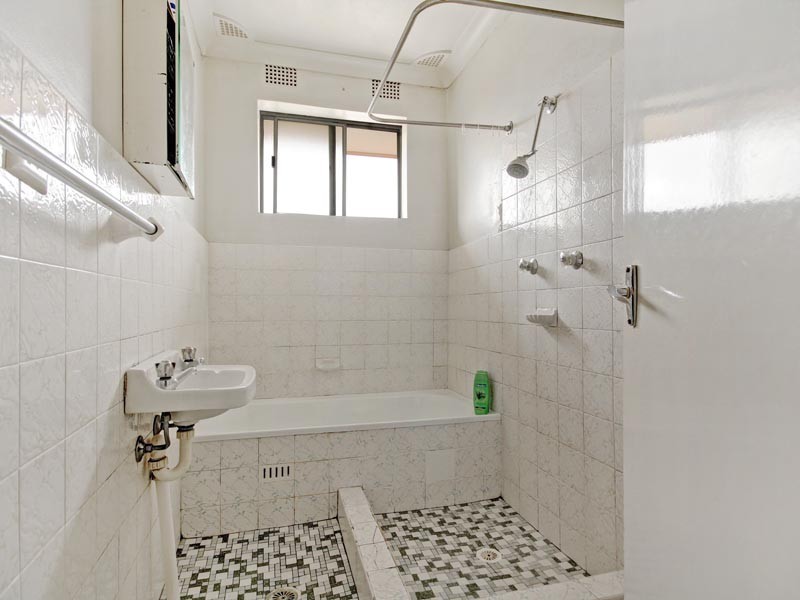 120 Sproule Street, Lakemba NSW 2195