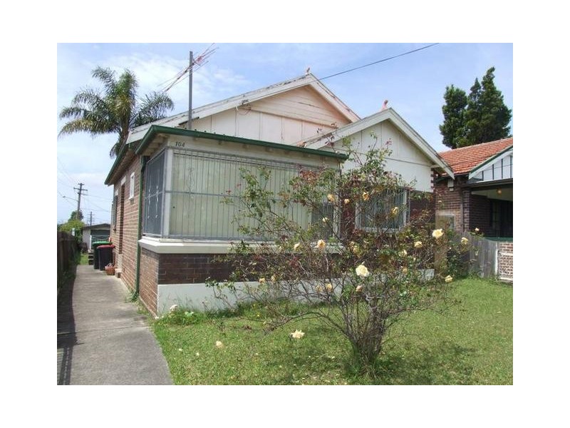 104 Moreton Street, Belmore NSW 2192