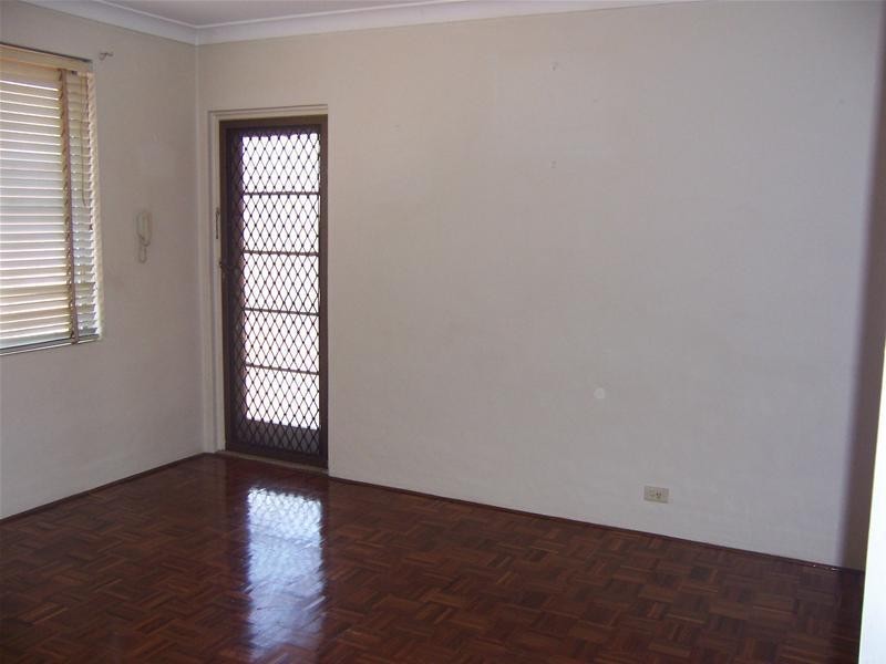 8/16 Yangoora Road, Belmore NSW 2192