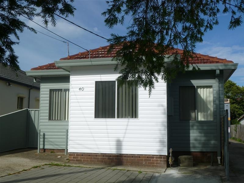 40 Platts Avenue, Belmore NSW 2192