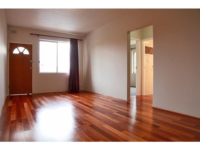 2/70 Taylor Street, Lakemba NSW 2195