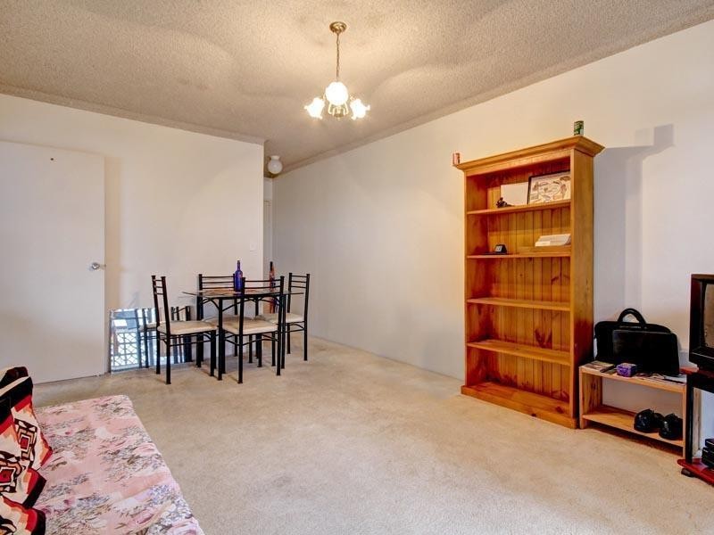 18/43 Chapel Street, Roselands NSW 2196