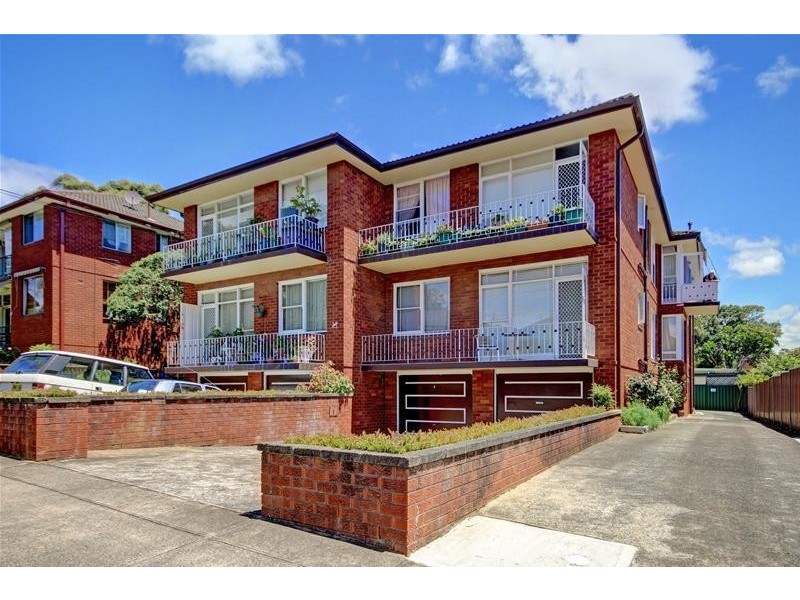 2/11 Drummond Street, Belmore NSW 2192
