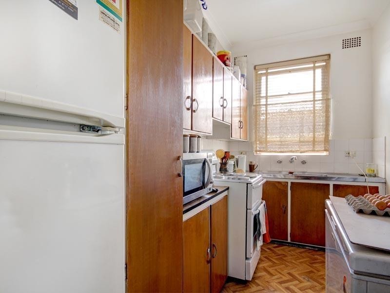 2/11 Drummond Street, Belmore NSW 2192