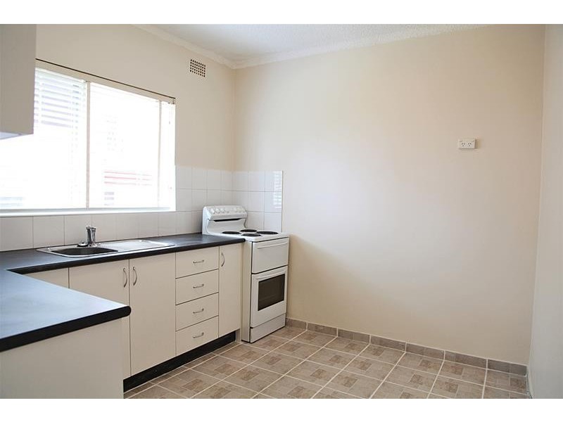 1/44 Stoddart Street, Roselands NSW 2196