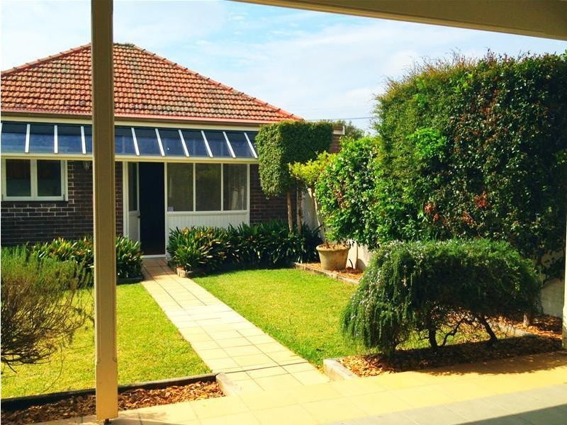 10 Lakemba Street, Belmore NSW 2192