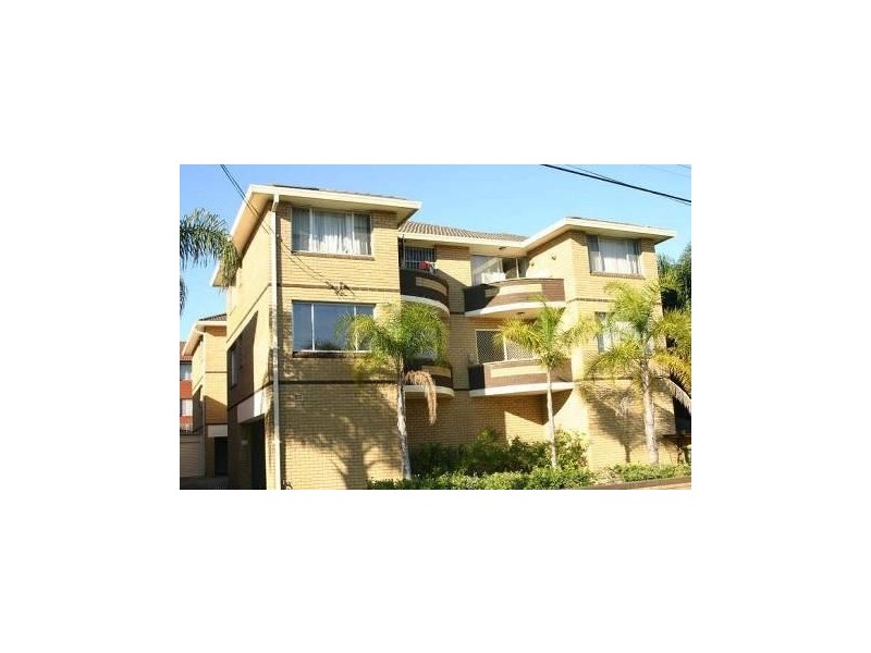 1/100 Yangoora Road, Lakemba NSW 2195